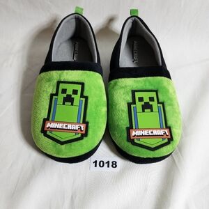 Minecraft Creeper Big Boy Slippers 4-5 Rubber Sole New Gamer